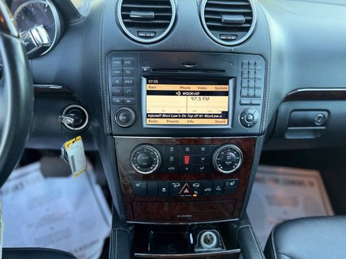 Used 2012 Mercedes-Benz GL 450 4MATIC image 15