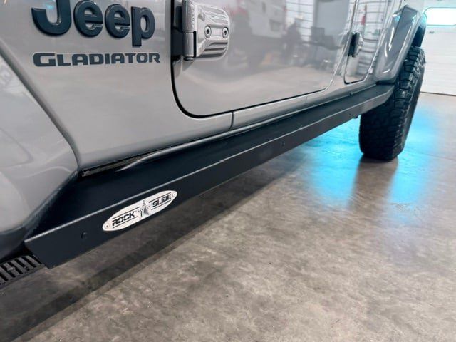 Used 2022 Jeep Gladiator Sport AWD/4WD image 43