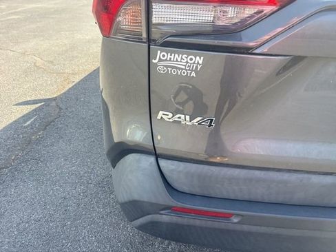 Used 2020 Toyota RAV4 LE w/ All Weather Liner Package image 6