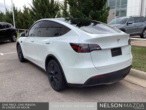 Used 2024 Tesla Model Y Long Range image 8