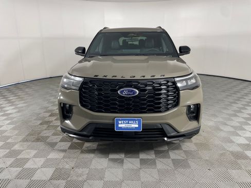 New 2026 Ford Explorer ST-Line AWD/4WD image 16