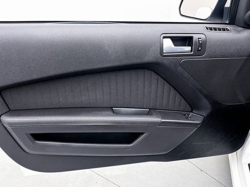 Used 2013 Ford Mustang Boss 302 w/ Boss 302 Accessory Pkg image 18