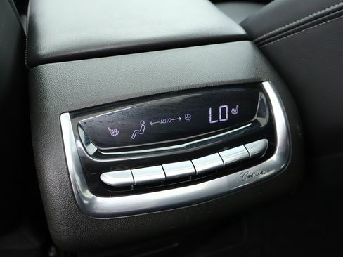 Used 2024 Cadillac XT6 Sport AWD/4WD image 26