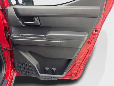 Used 2025 Toyota Tacoma SR image 42