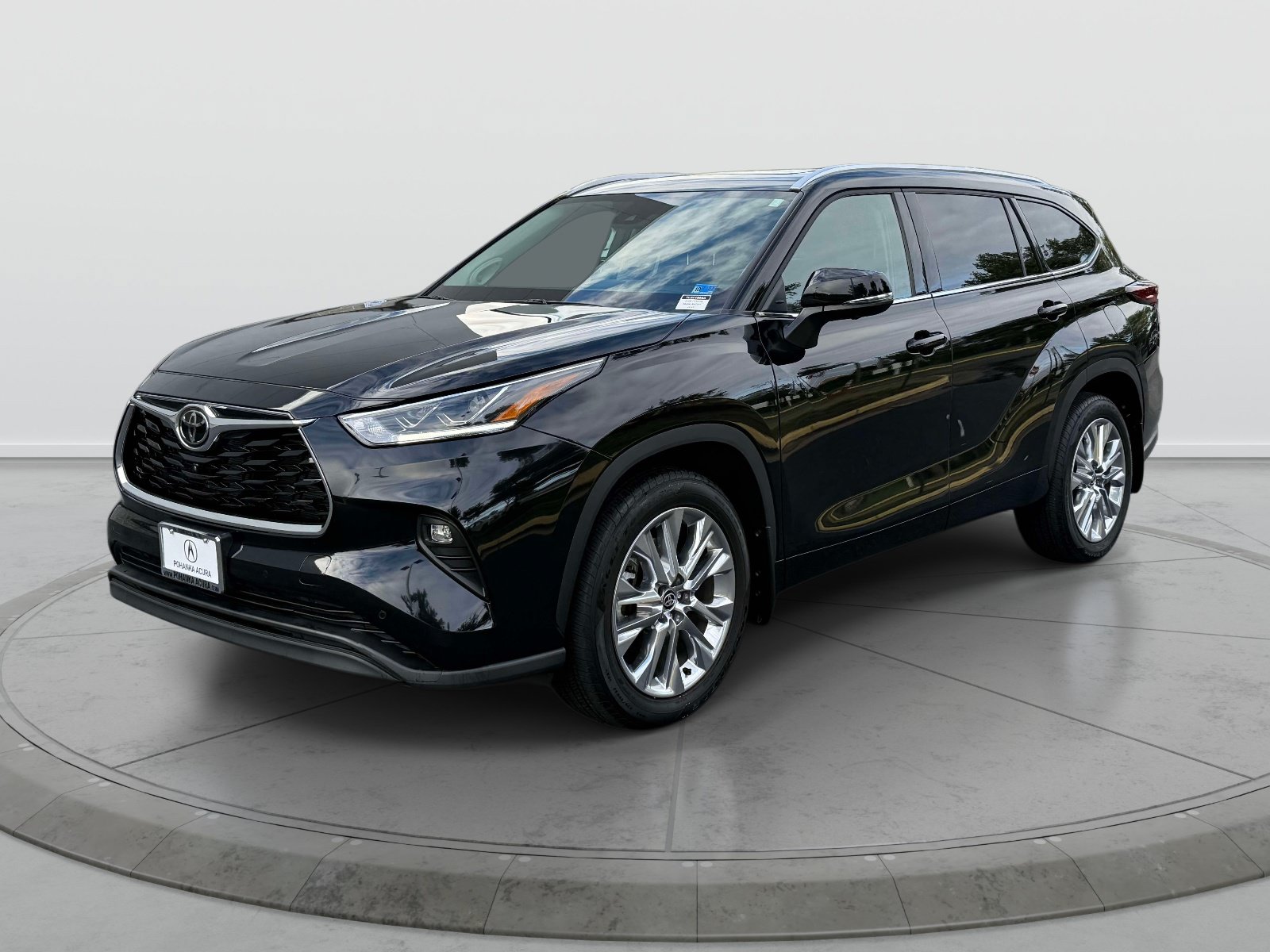 Used 2026 Toyota Highlander Limited AWD/4WD image 5
