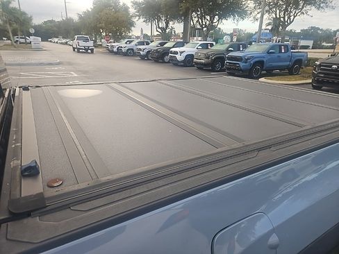 Used 2019 Toyota Tacoma TRD Off-Road w/ TRD Premium Off Road Package image 3