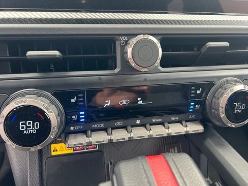 Used 2025 Toyota 4Runner TRD Pro AWD/4WD image 9