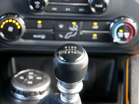 Certified 2022 Ford Bronco Badlands image 27