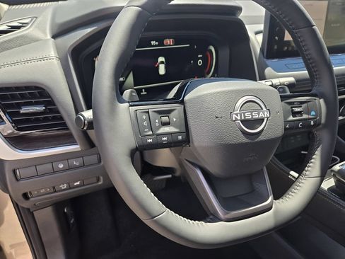 New 2026 Nissan Rogue Platinum w/ Platinum Premium Package AWD/4WD image 11