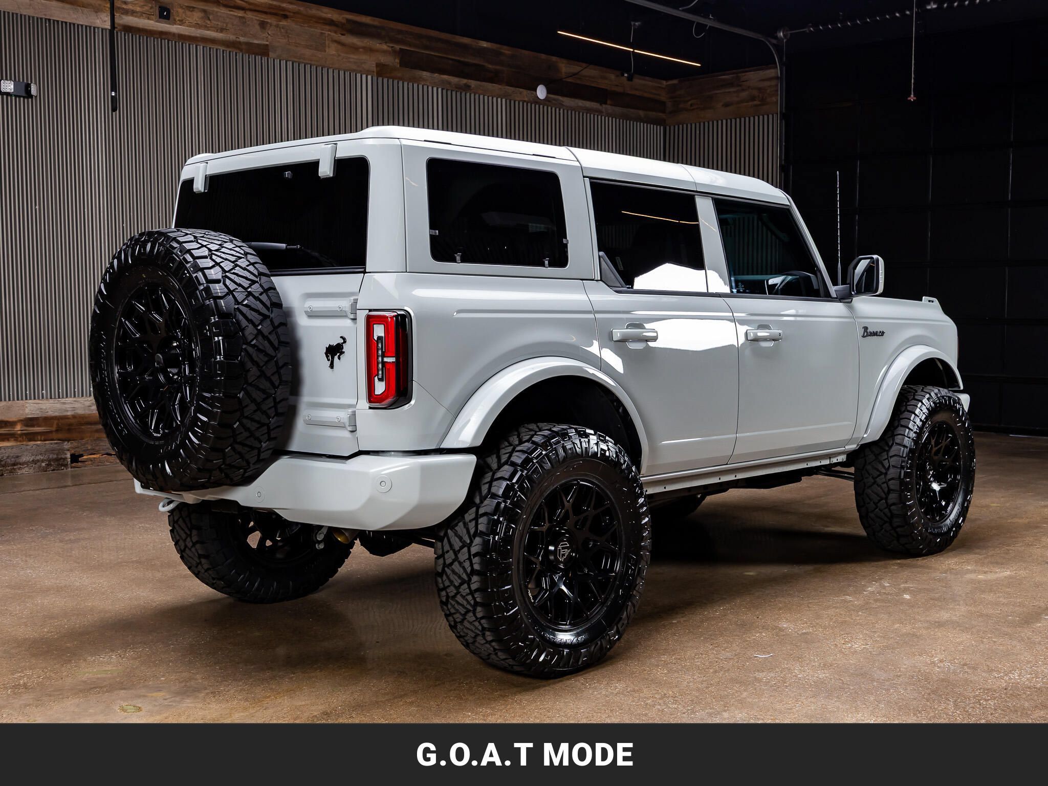 Used 2026 Ford Bronco Outer Banks AWD/4WD image 10