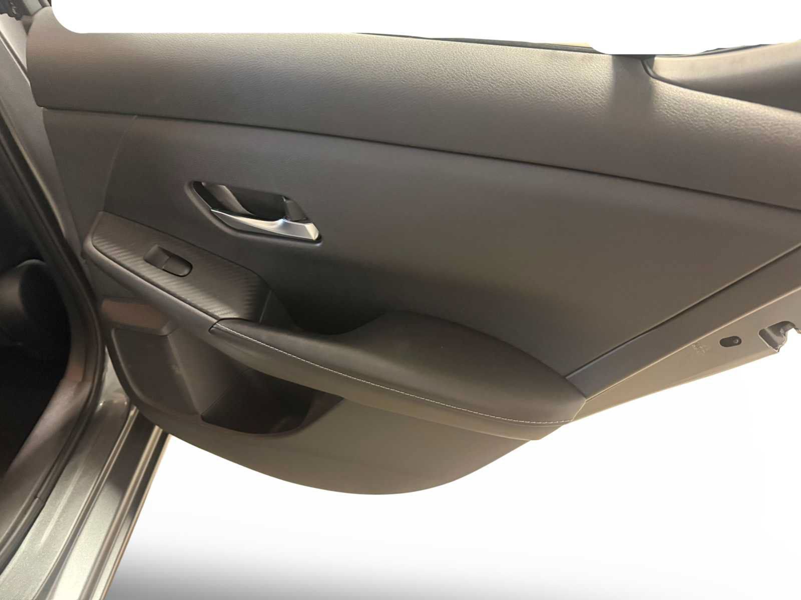 Used 2022 Nissan Sentra SV FWD image 26