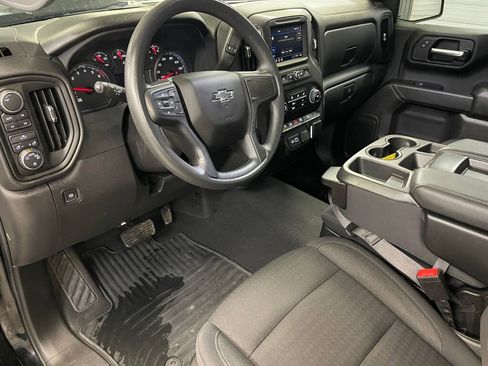 Certified 2022 Chevrolet Silverado 1500 Custom Trail Boss w/ LPO, Dark Essentials Package image 5