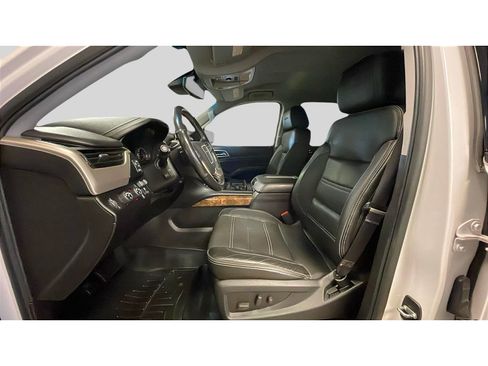 Used 2016 GMC Yukon XL Denali image 11