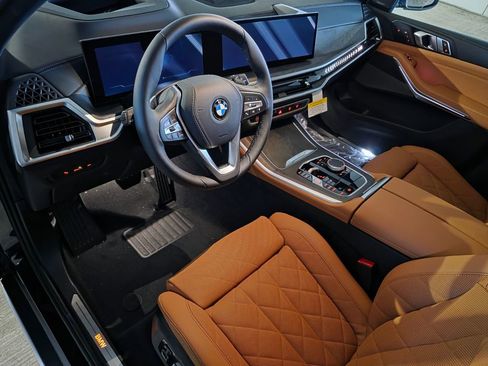 New 2026 BMW X5 sDrive40i w/ Climate Comfort Package RWD image 8