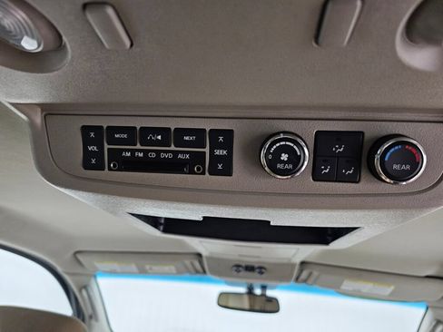 Used 2012 Nissan Armada SV AWD/4WD image 20