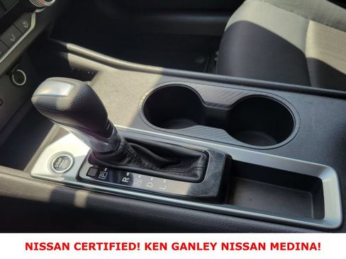 Certified 2025 Nissan Altima 2.5 SV FWD image 27