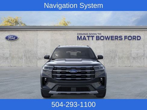 New 2026 Ford Explorer Active RWD image 8