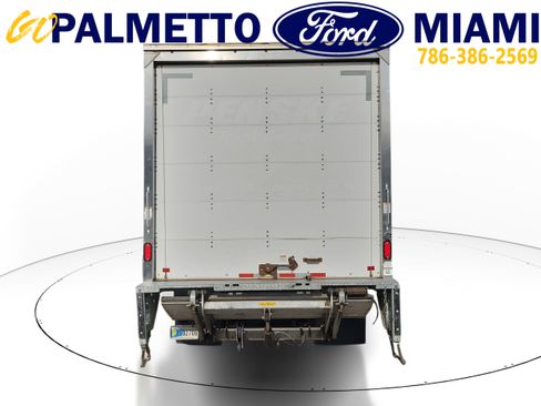 Used 2020 Isuzu NPR RWD image 5