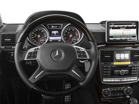 Used 2017 Mercedes-Benz G 550 image 10
