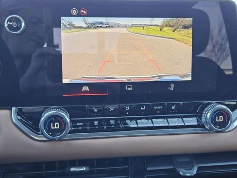 New 2026 GMC Canyon AT4 image 14