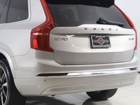 Used 2024 Volvo XC90 B6 Plus w/ Protection Package Premier AWD/4WD image 24