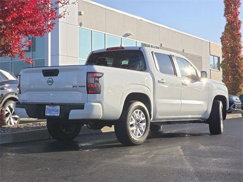 Used 2023 Nissan Frontier SV image 20