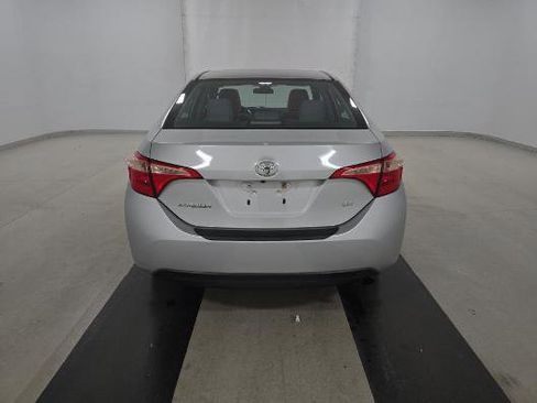 Used 2019 Toyota Corolla LE image 6