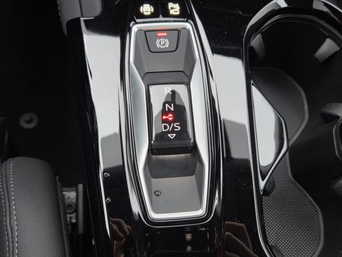 Used 2025 Audi Q5 Premium Plus w/ Premium Plus image 13