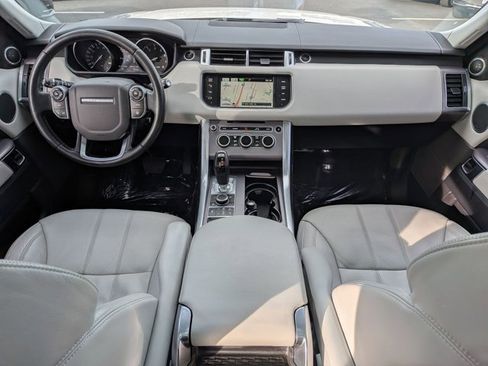 Used 2014 Land Rover Range Rover Sport HSE image 19