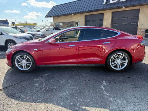Used 2013 Tesla Model S Long Range image 8
