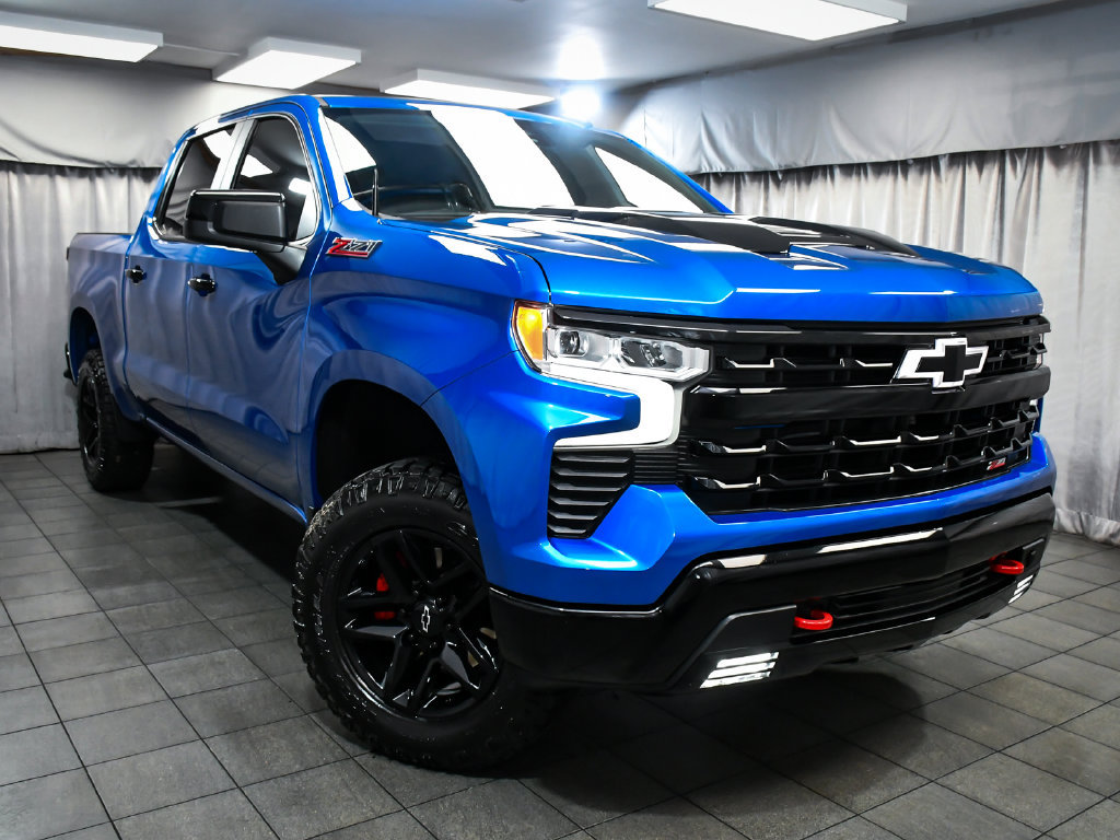 Used 2023 Chevrolet Silverado 1500 LT Trail Boss AWD/4WD image 3