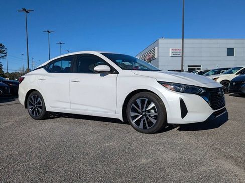 New 2025 Nissan Sentra SV w/ SV Premium Package image 2