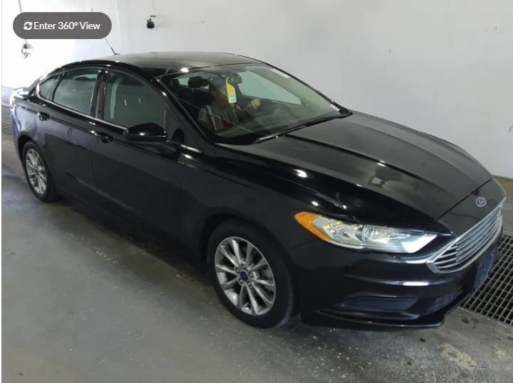 Used 2017 Ford Fusion SE w/ Fusion SE Technology Package FWD image 1