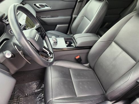 Used 2025 Land Rover Range Rover Velar Dynamic SE image 6