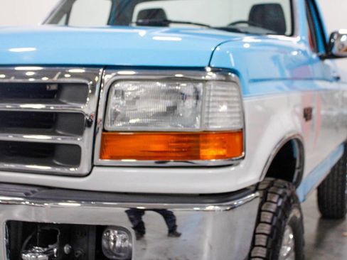 Used 1997 Ford F350 4x4 Regular Cab image 21