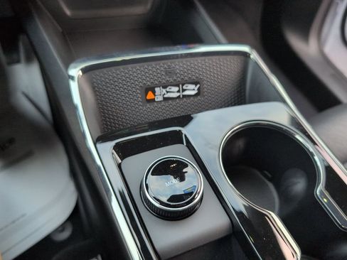 New 2026 Chevrolet Equinox RS w/ Convenience Package III image 18