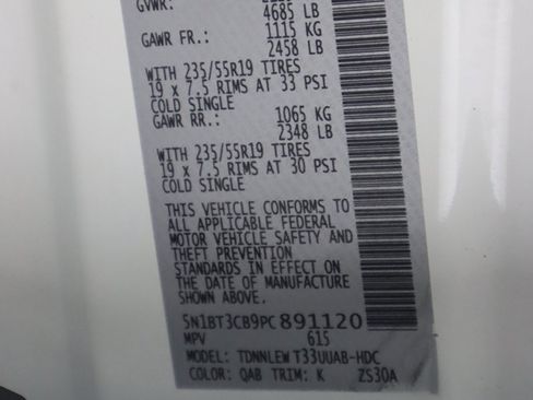 Used 2023 Nissan Rogue SL w/ SL Premium Package image 58