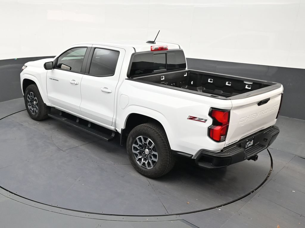 Used 2026 Chevrolet Colorado Z71 AWD/4WD image 14