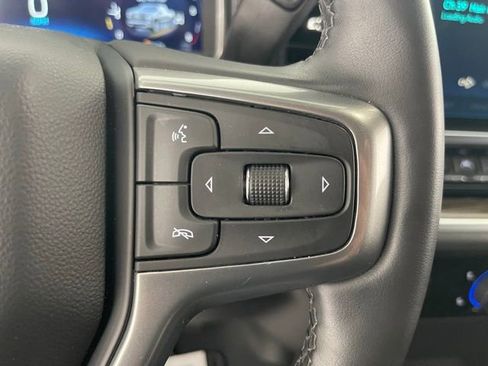 Used 2024 Chevrolet Silverado 1500 LT AWD/4WD image 38