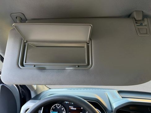 Used 2022 Ford F150 XLT image 25