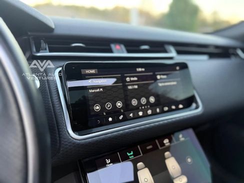 Used 2020 Land Rover Range Rover Velar R-Dynamic S image 31