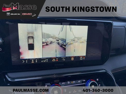 Used 2025 GMC Sierra 2500 AT4 w/ AT4 Premium Plus Package image 18