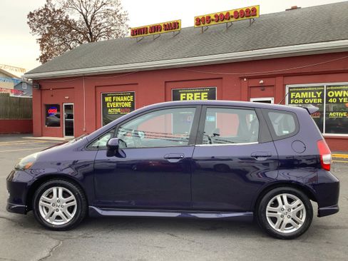 Used 2008 Honda Fit Sport image 4