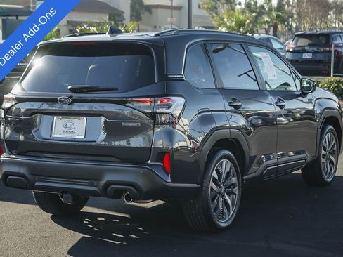 Used 2025 Subaru Forester Touring image 5