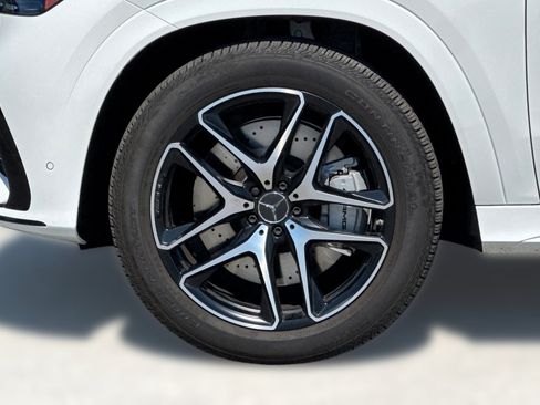 Certified 2026 Mercedes-Benz GLE 53 AMG 4MATIC image 11