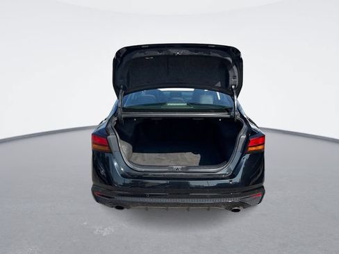 Used 2024 Nissan Altima 2.5 SR FWD image 22
