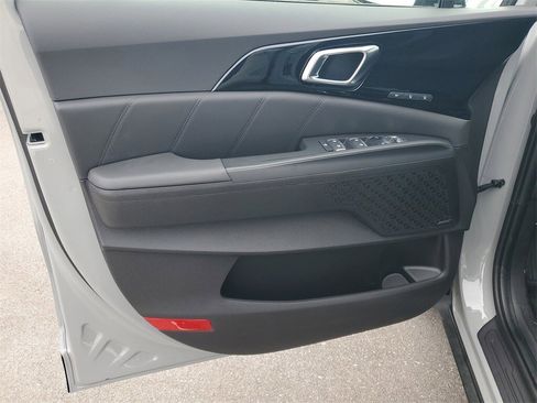 New 2026 Kia Carnival SX Prestige image 8