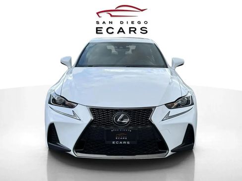 Used 2018 Lexus IS 300 F Sport image 2