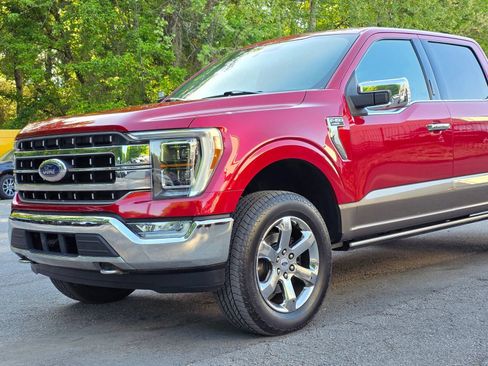Used 2021 Ford F150 Lariat w/ Equipment Group 502A High AWD/4WD image 2