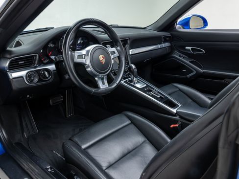 Used 2014 Porsche 911 Carrera image 14